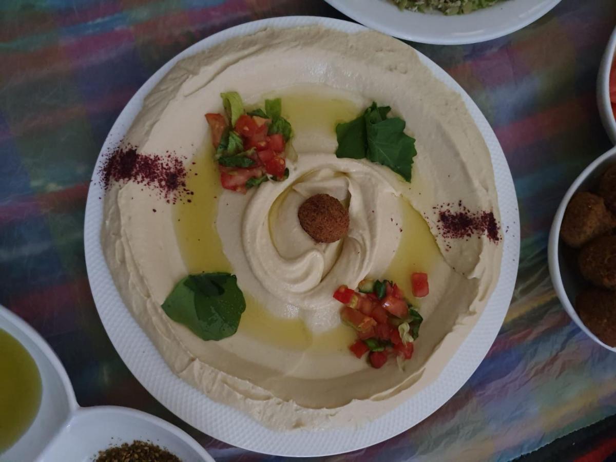 Bed and Breakfast Happy Bedouin House Petra Al Hayy Exterior foto