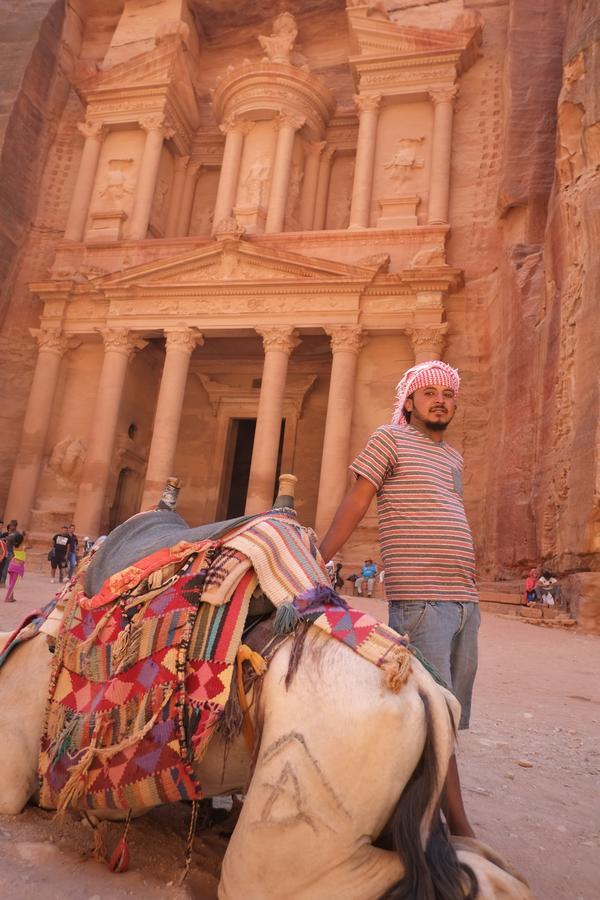 Bed and Breakfast Happy Bedouin House Petra Al Hayy Exterior foto